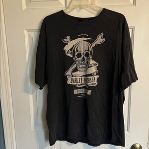 Harley-Davidson Black Tee with Skull Design